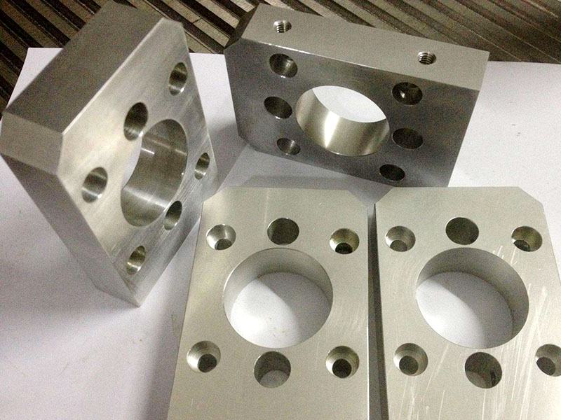 車床加工一刀多大尺寸？